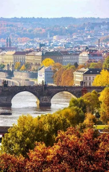 Robin Ruth Praga kollekcio